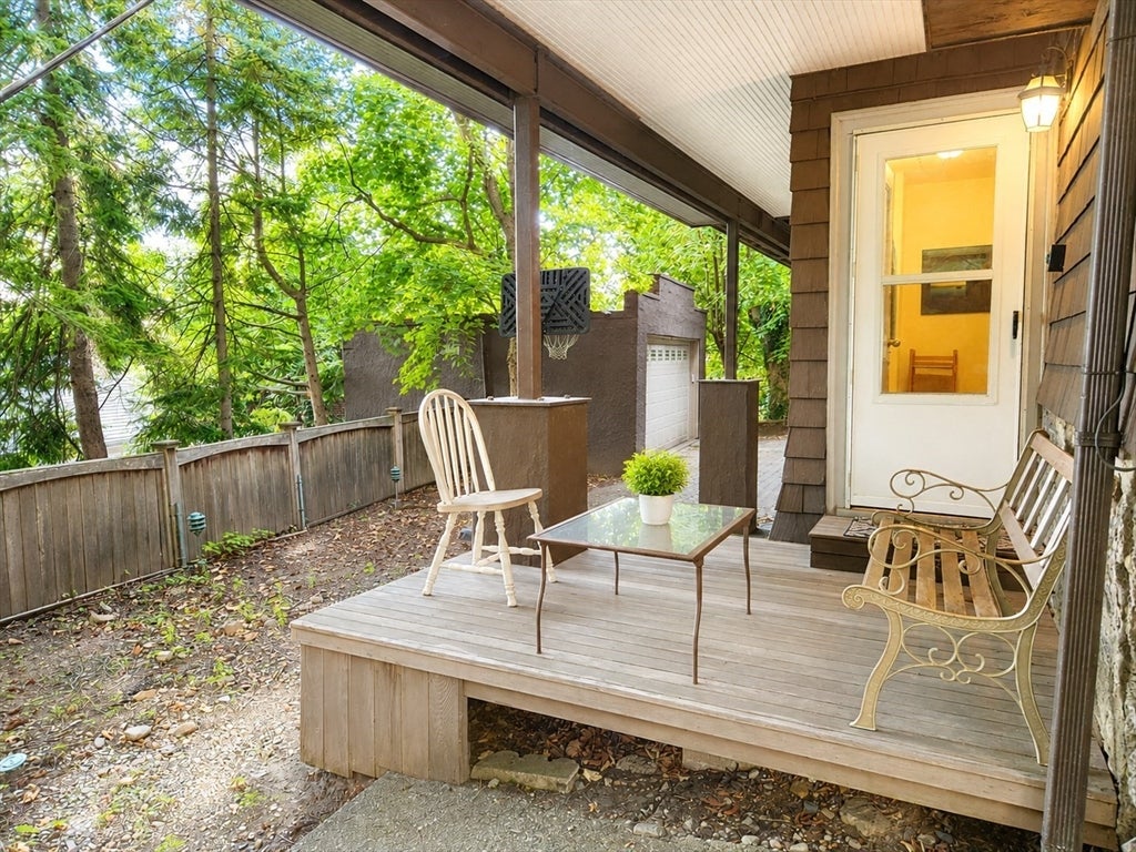 40 Gardner RD #1, Brookline, MA, 40 Gardner RD #1, Brookline, MA Photo #2