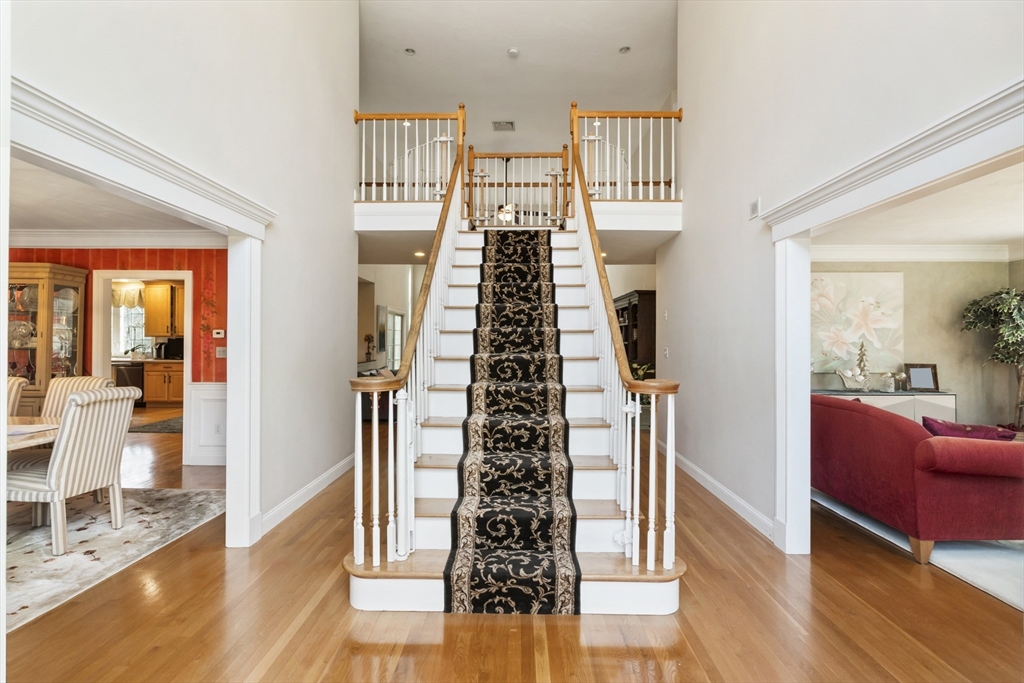 108 Waterford Dr
