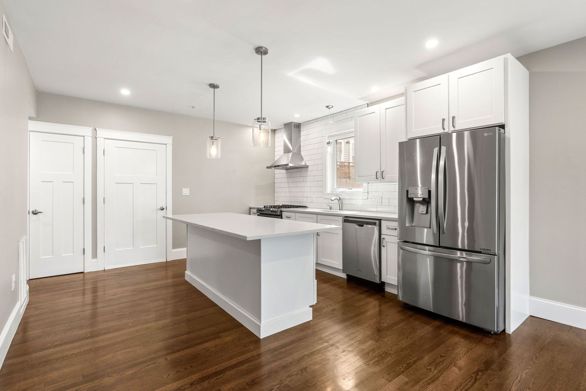 251 Rantoul St #1, Beverly, MA, 251 Rantoul St #1, Beverly, MA Photo #18