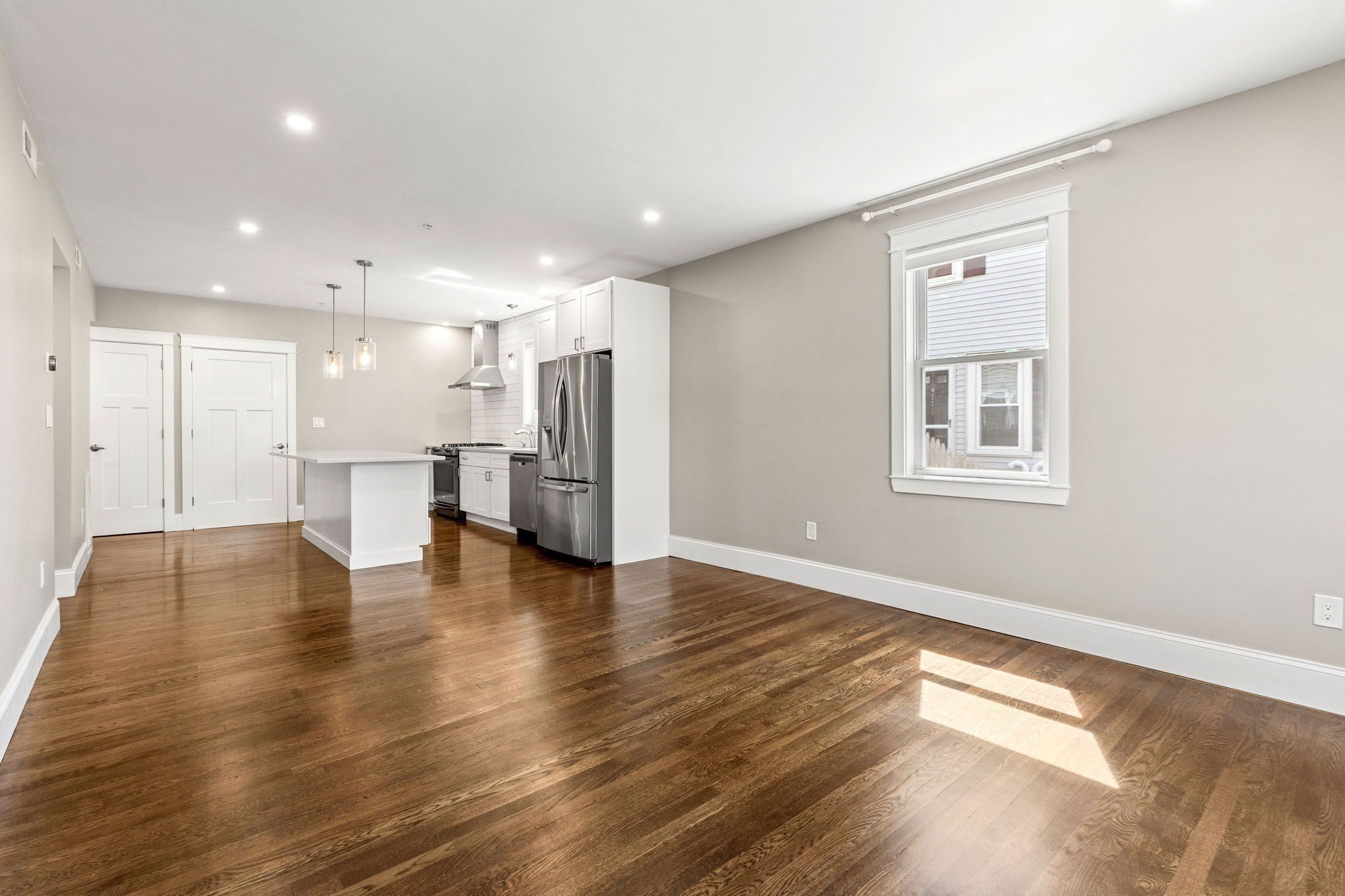 251 Rantoul St #1, Beverly, MA, 251 Rantoul St #1, Beverly, MA Photo #7
