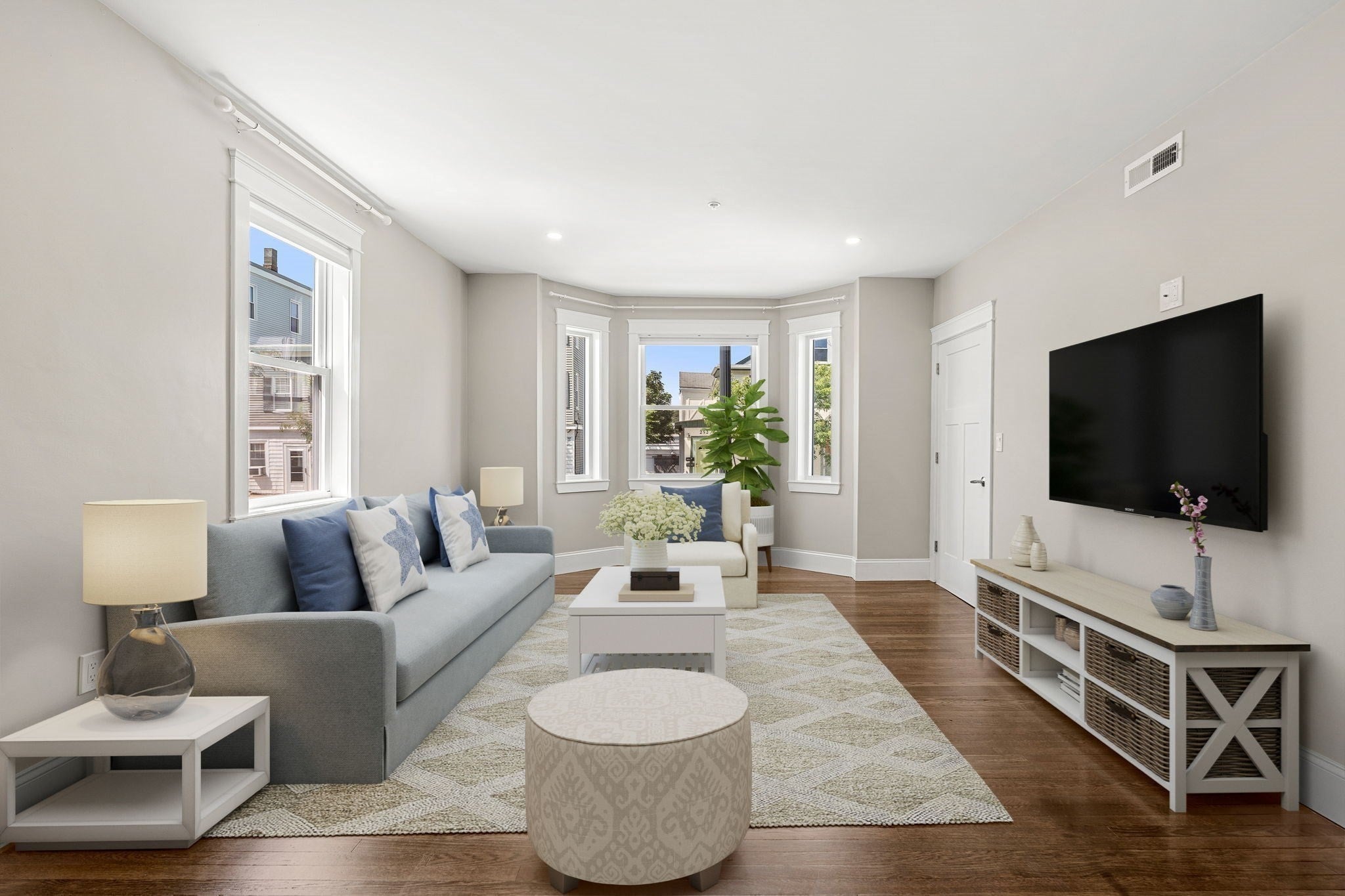 251 Rantoul St #1, Beverly, MA, 251 Rantoul St #1, Beverly, MA Photo #1