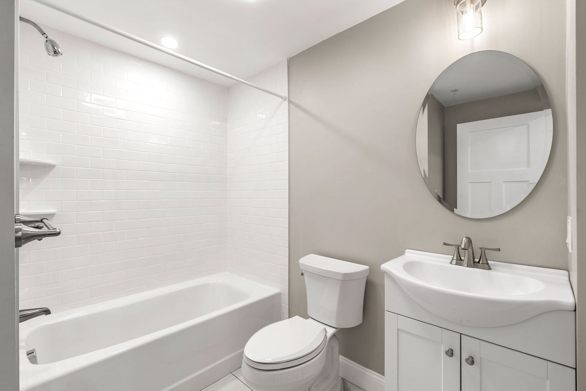 251 Rantoul St #1, Beverly, MA, 251 Rantoul St #1, Beverly, MA Photo #35