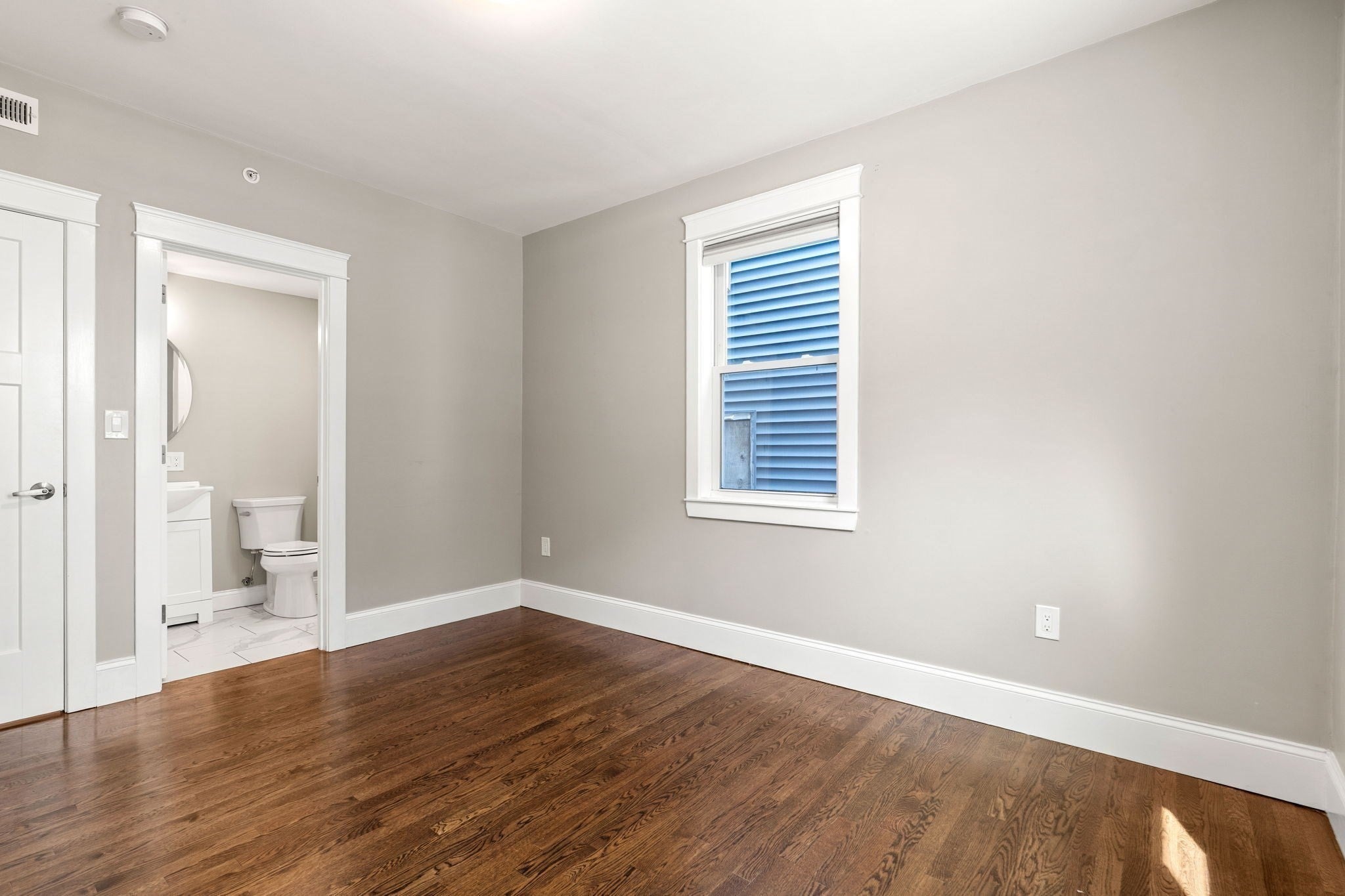 251 Rantoul St #1, Beverly, MA, 251 Rantoul St #1, Beverly, MA Photo #25