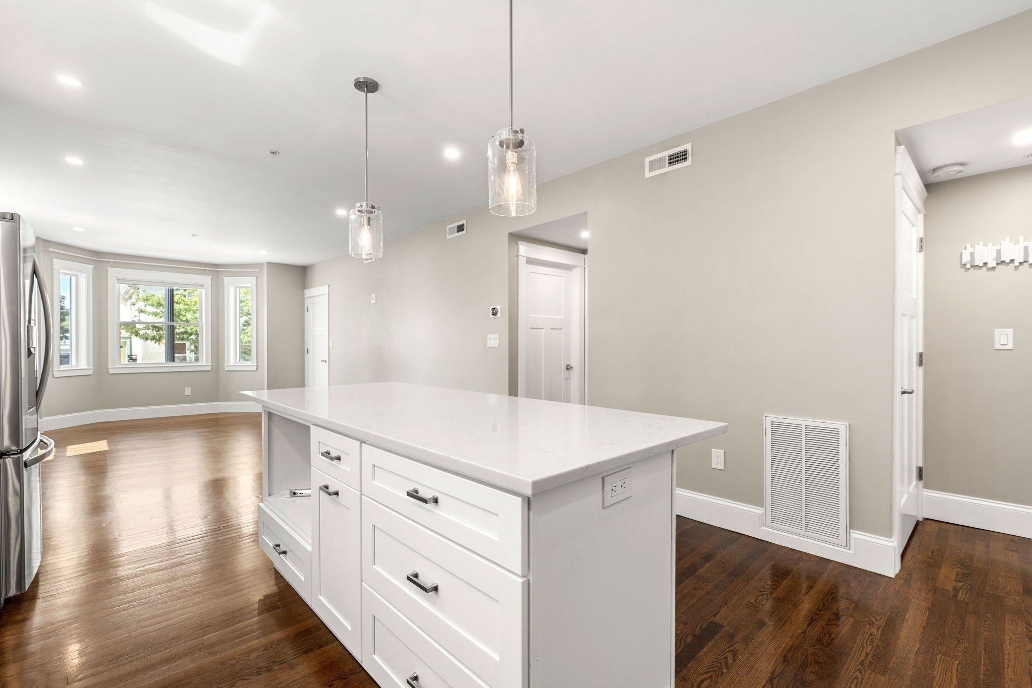 251 Rantoul St #1, Beverly, MA, 251 Rantoul St #1, Beverly, MA Photo #15