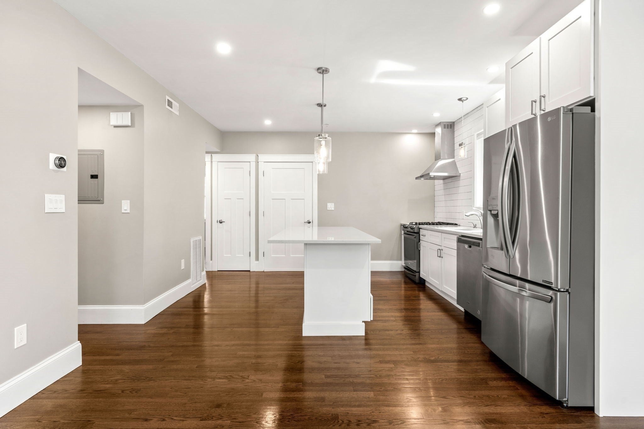 251 Rantoul St #1, Beverly, MA, 251 Rantoul St #1, Beverly, MA Photo #13