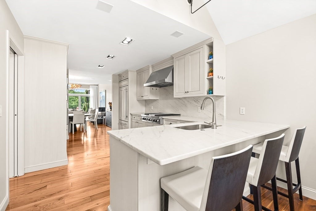 7 Wainwright Road #113, Winchester, MA, 7 Wainwright Road #113, Winchester, MA Photo #16