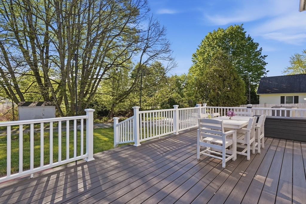 8 Coolidge Street, Westford, MA Photo #36