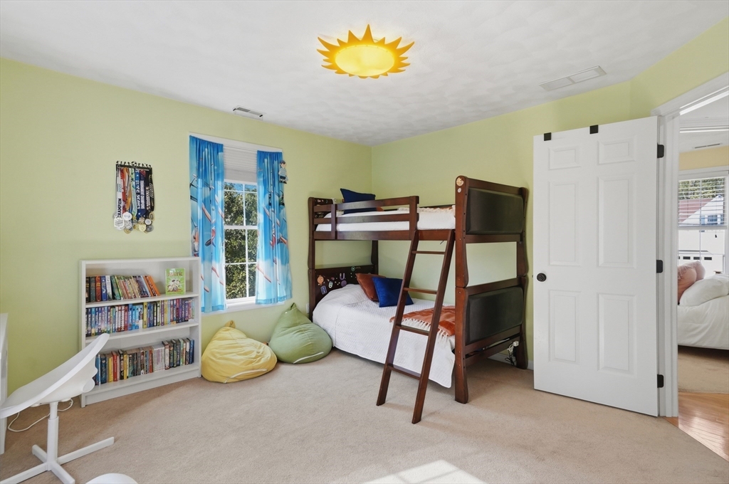 8 Coolidge Street, Westford, MA Photo #27