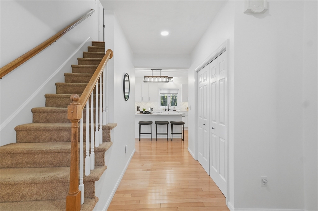 8 Coolidge Street, Westford, MA Photo #18