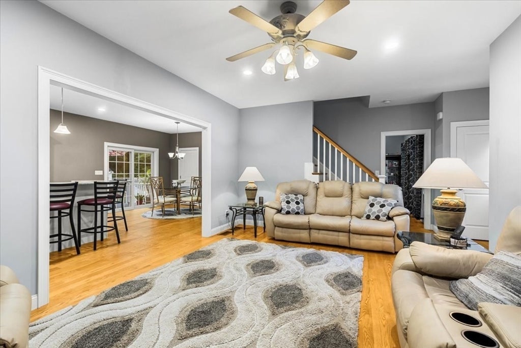 115 Cross St, Bridgewater, MA, 115 Cross St, Bridgewater, MA Photo #4