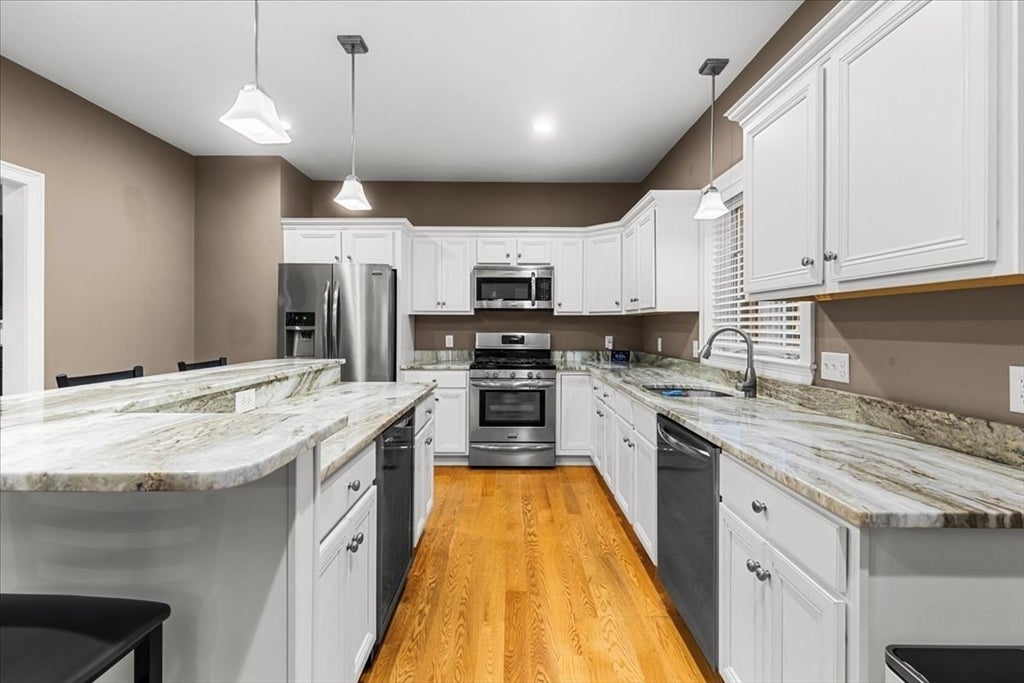 115 Cross St, Bridgewater, MA, 115 Cross St, Bridgewater, MA Photo #3