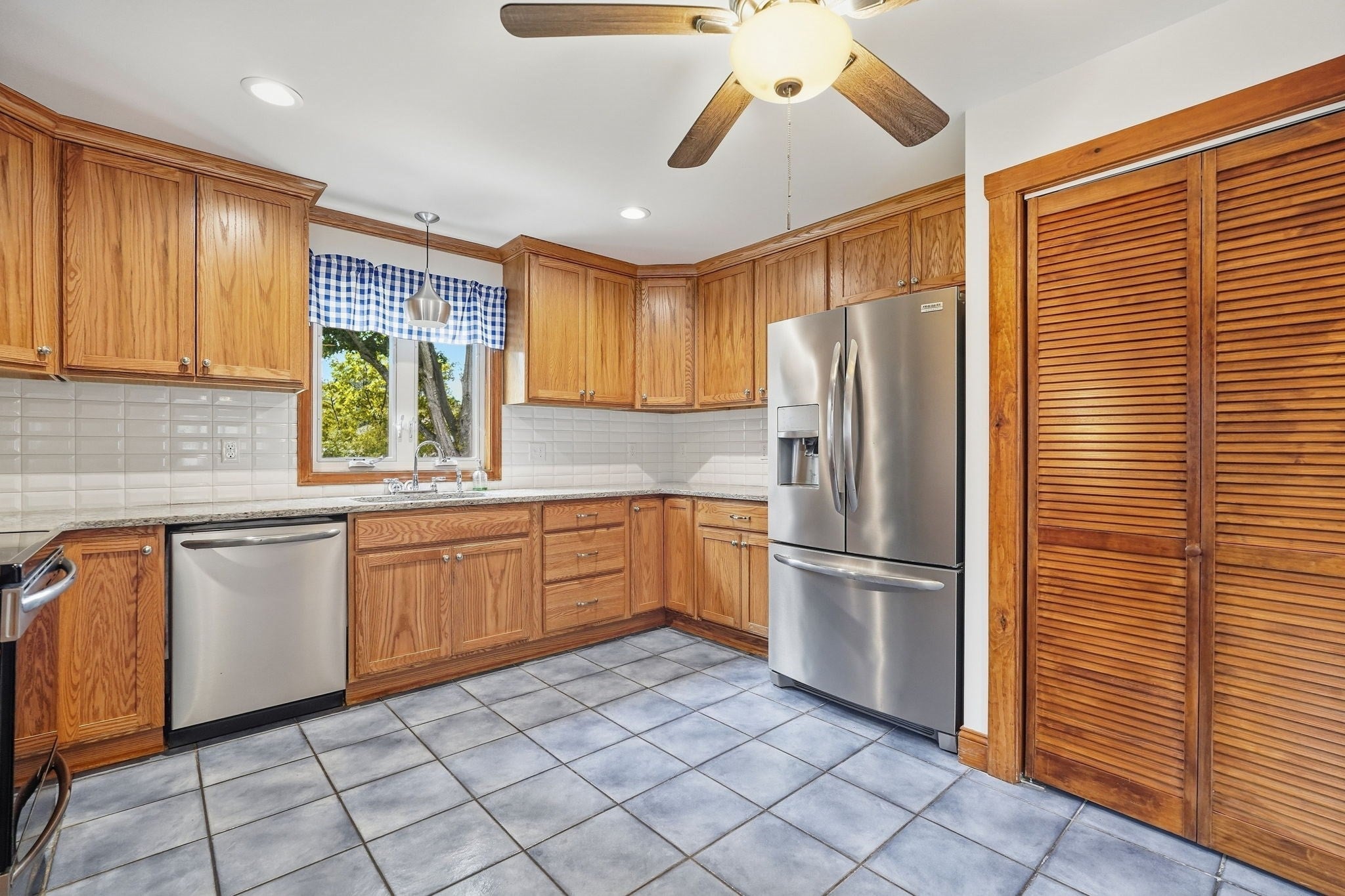40 W Belmont St, Ludlow, MA, 40 W Belmont St, Ludlow, MA Photo #15