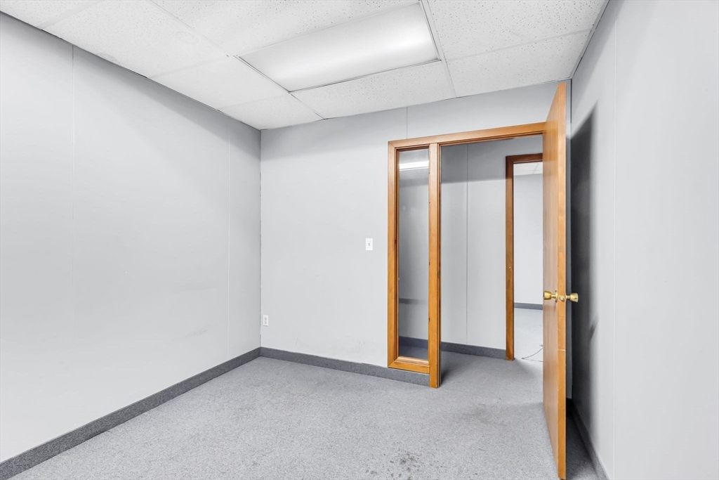 East Longmeadow, Massachusetts 01028, United States, ,4 BathroomsBathrooms,Commercial,Active,52911