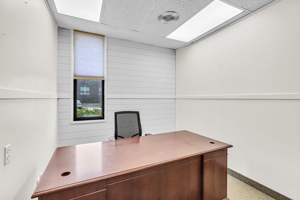 East Longmeadow, Massachusetts 01028, United States, ,4 BathroomsBathrooms,Commercial,Active,52911