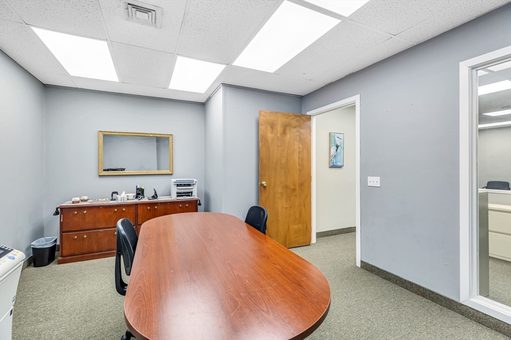East Longmeadow, Massachusetts 01028, United States, ,4 BathroomsBathrooms,Commercial,Active,52911