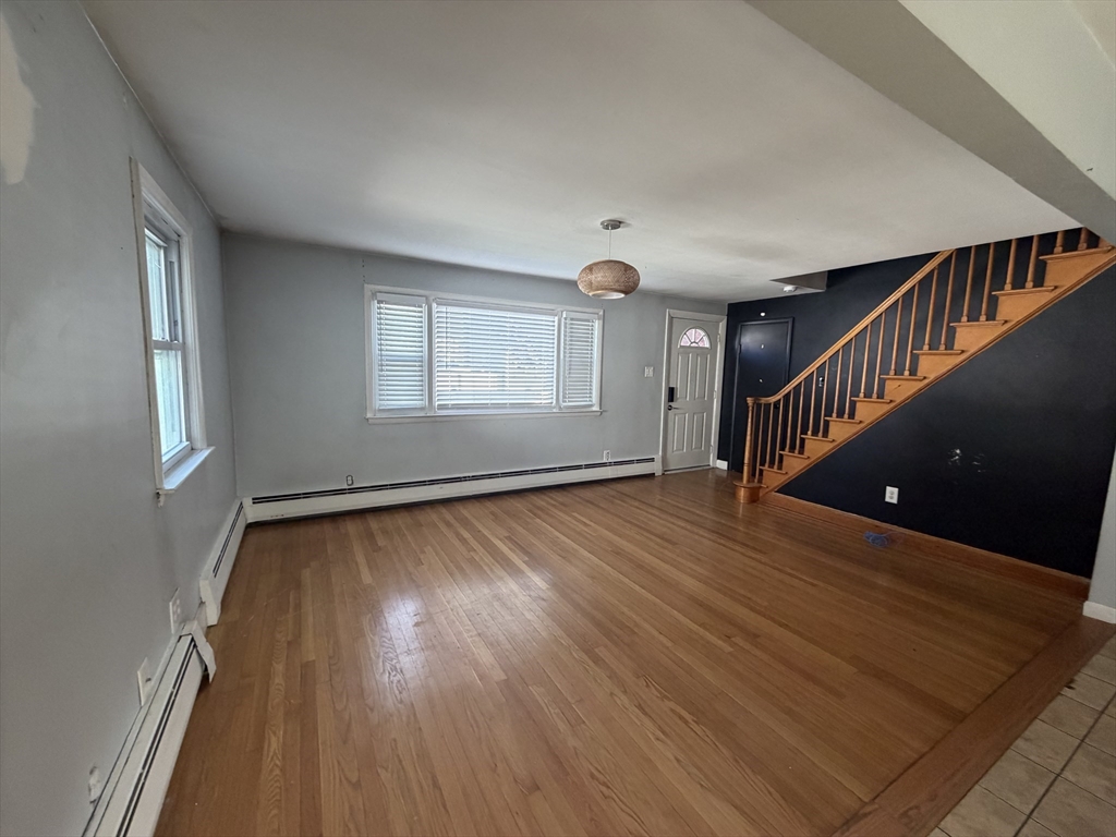 89 Bunker Hill Ave #1, Lowell, MA Photo #6