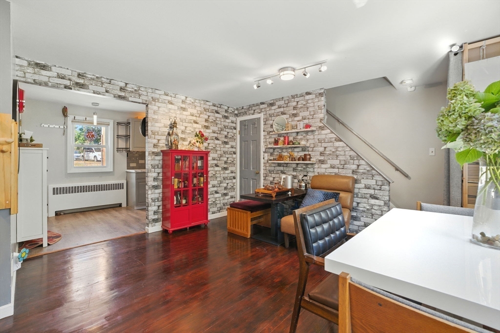 29 Prescott St 29