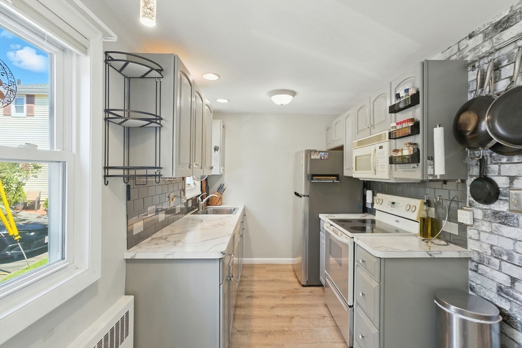29 Prescott St 29
