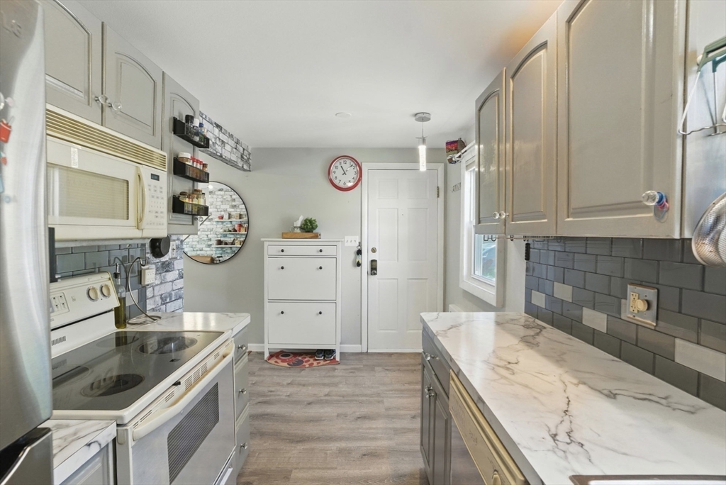29 Prescott St 29