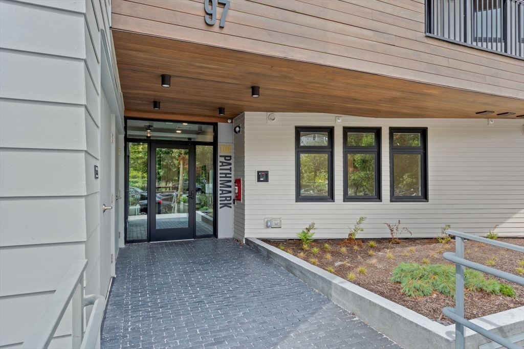 97 Elmwood Street 110