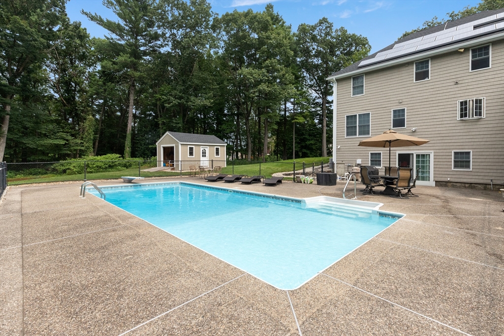 17 Sawmill Ridge