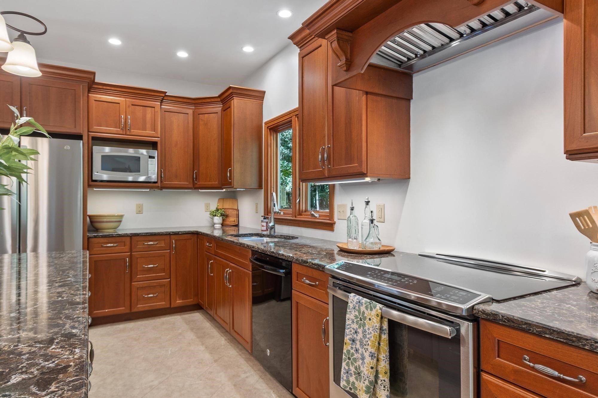 113 Patch Hill Rd, Boxborough, MA Photo #8