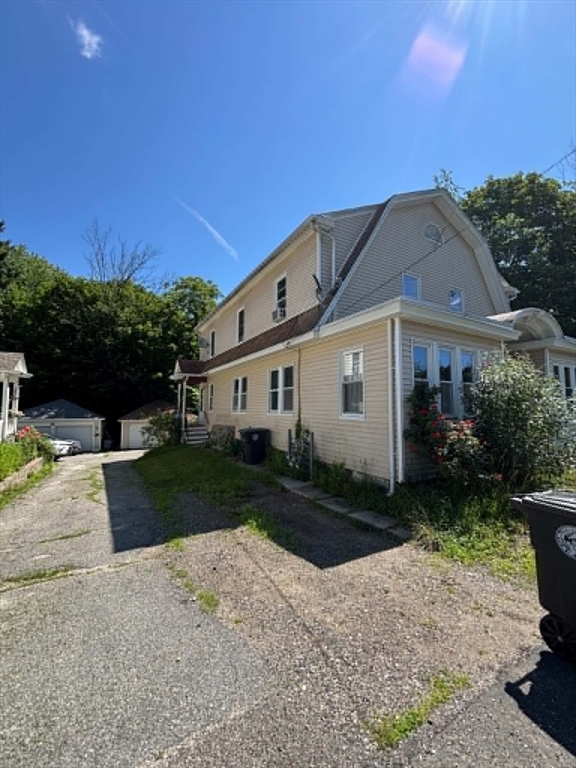 17-19 Coolidge Ave