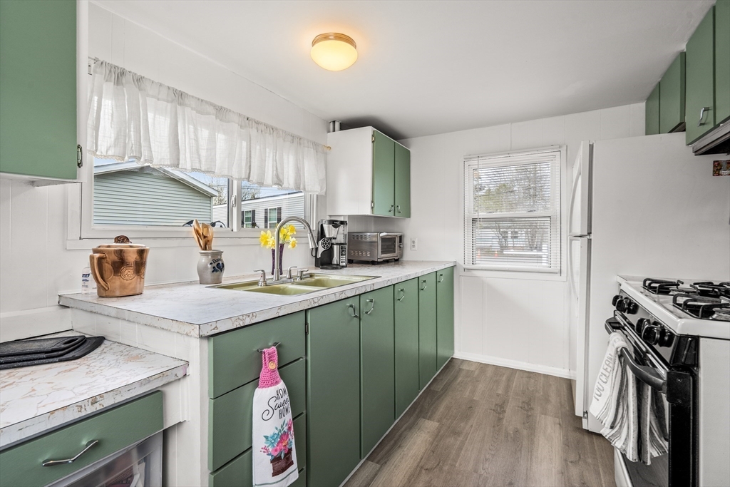 200 North St 11-B