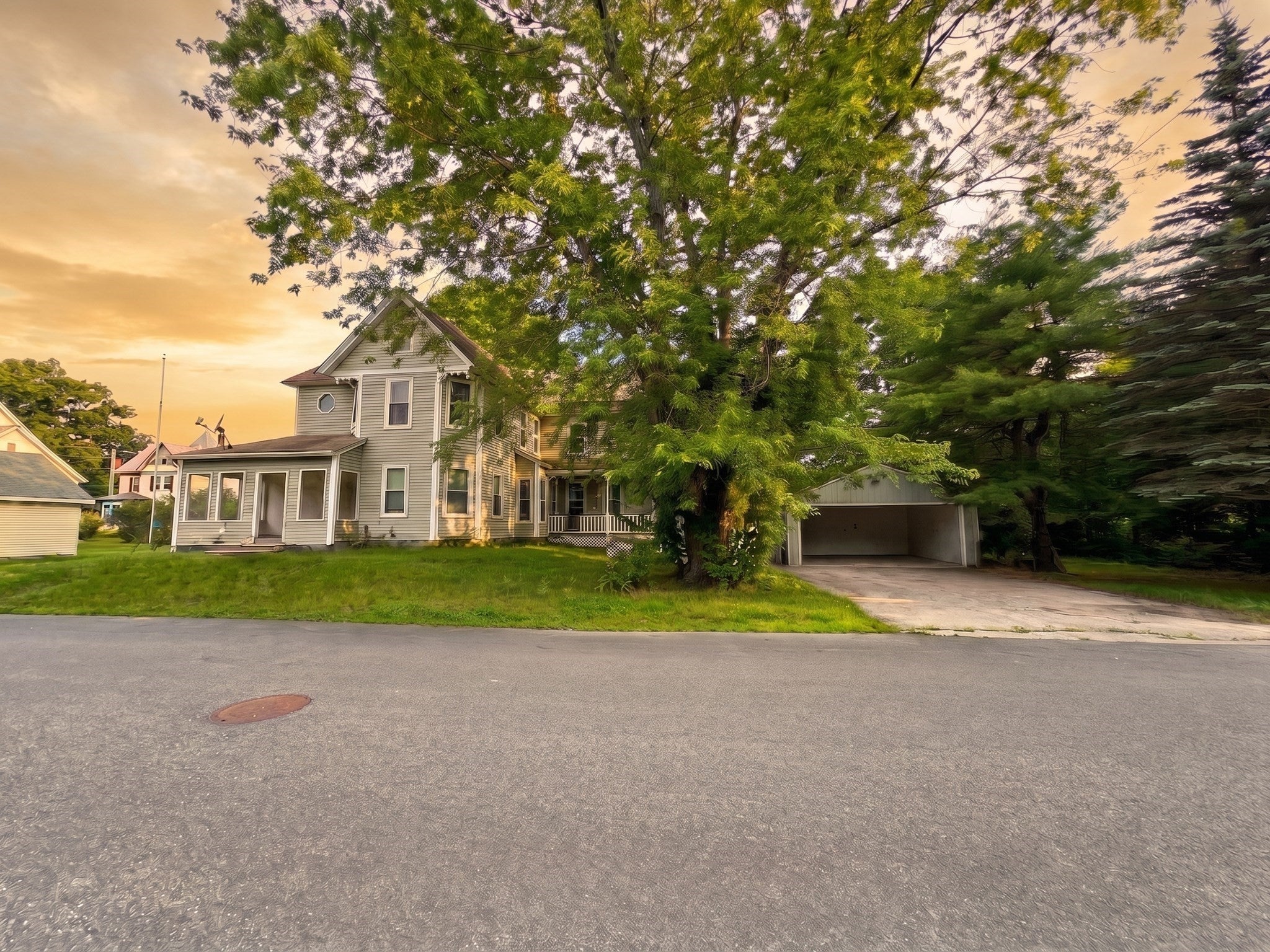 15 Blodgett Street