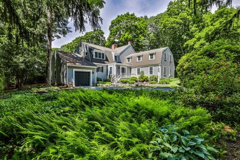 34 Brush Hill Ln Milton MA 02186