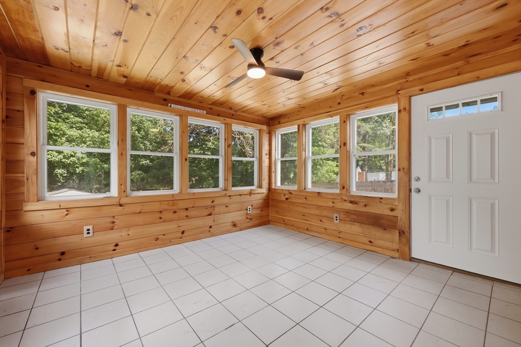 7 Drury Lane, Wilmington, MA Photo #12
