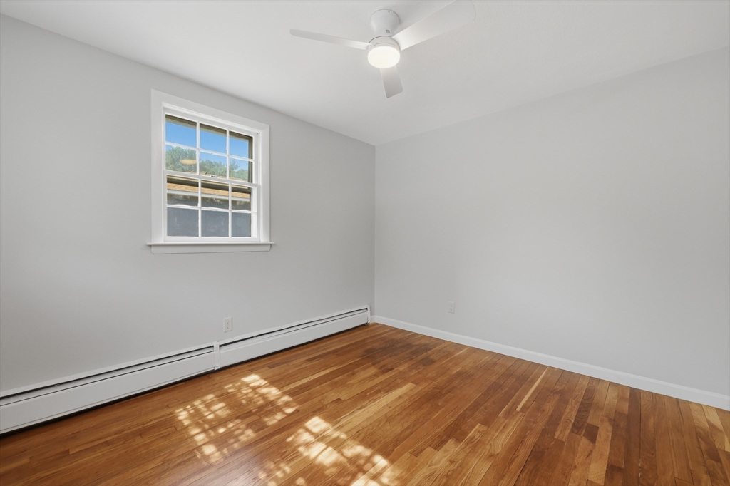7 Drury Lane, Wilmington, MA Photo #11