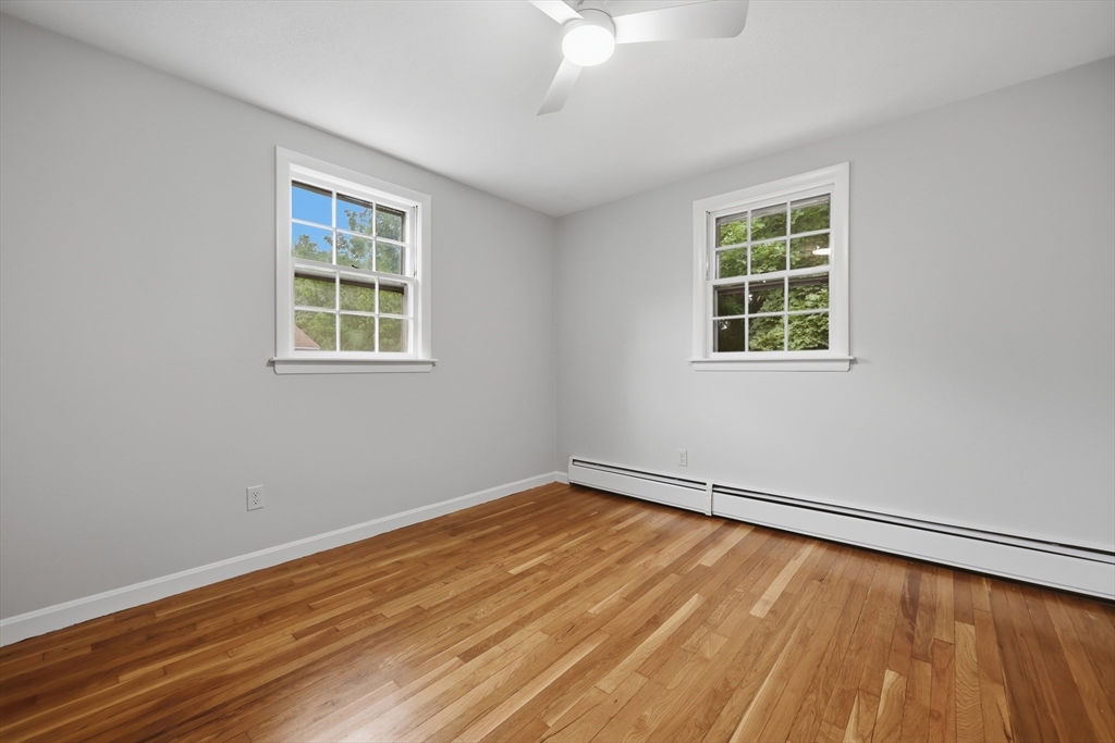 7 Drury Lane, Wilmington, MA Photo #8