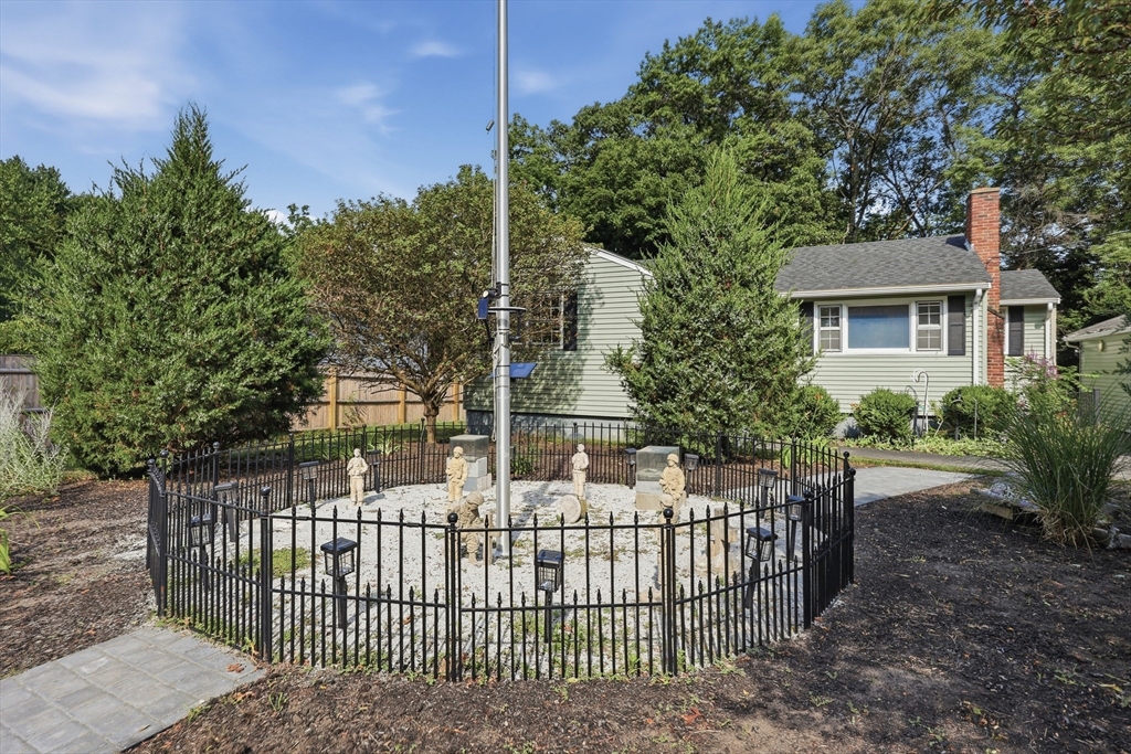 7 Drury Lane, Wilmington, MA Photo #20