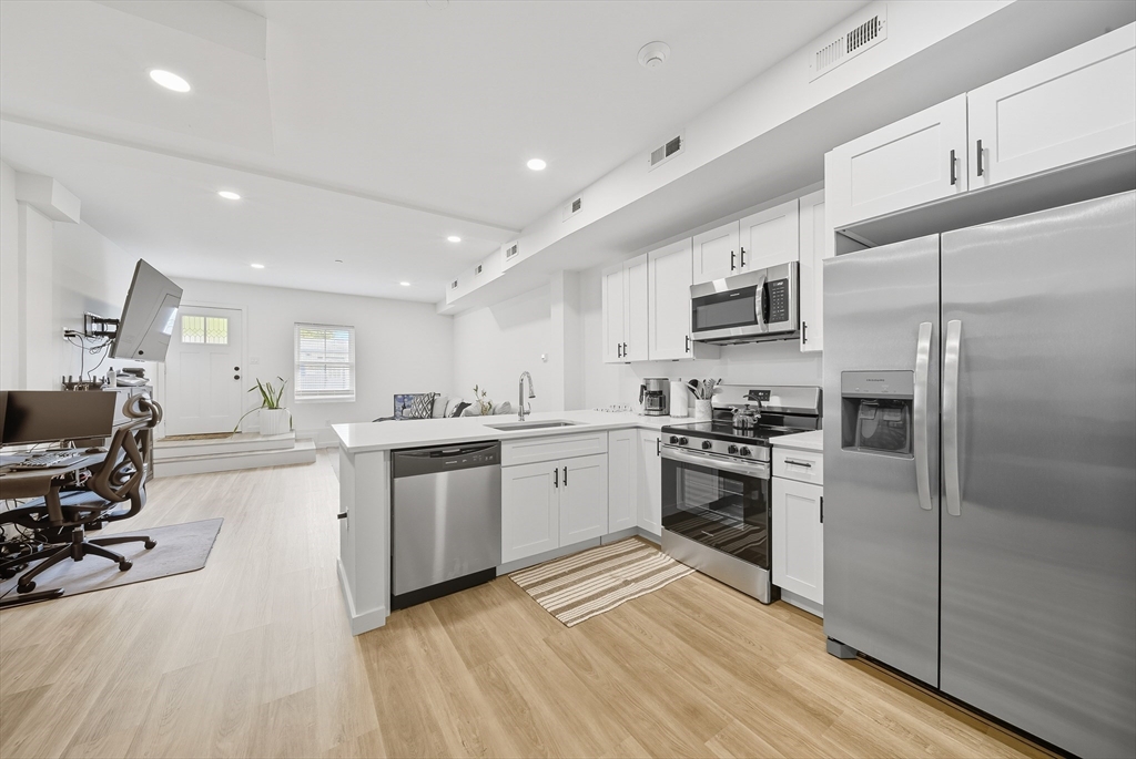50 Frankfort Street 6
