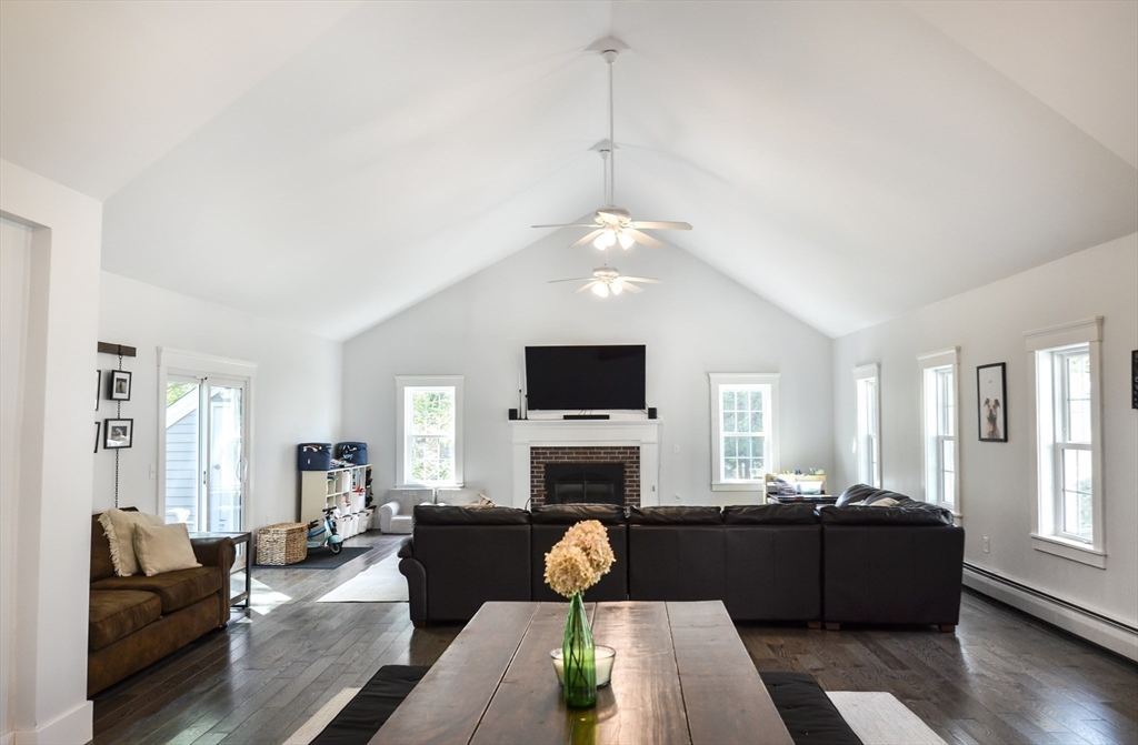 68 Pleasant St