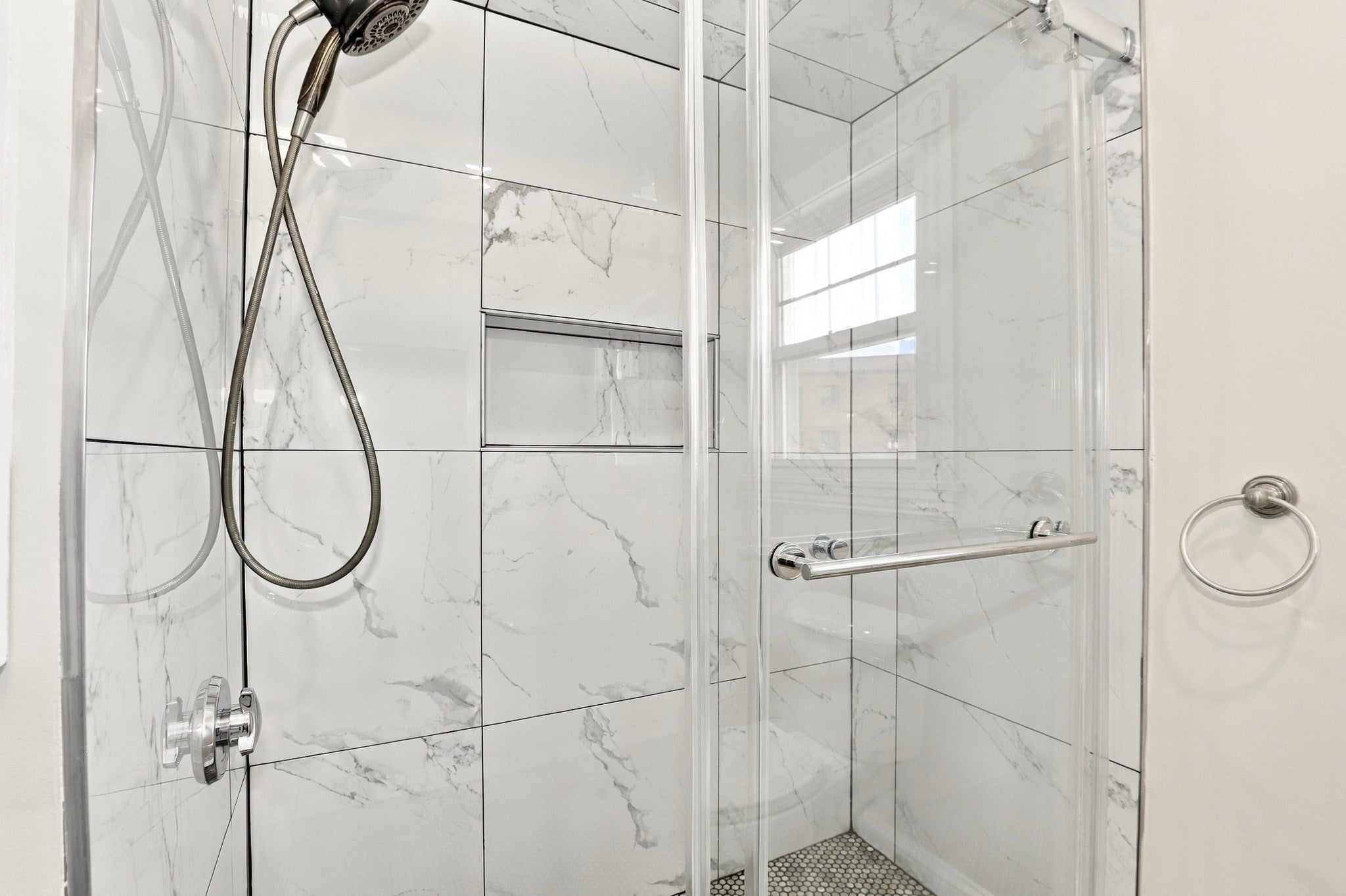 105 Reed Ave, Everett, MA, 105 Reed Ave, Everett, MA Photo #13