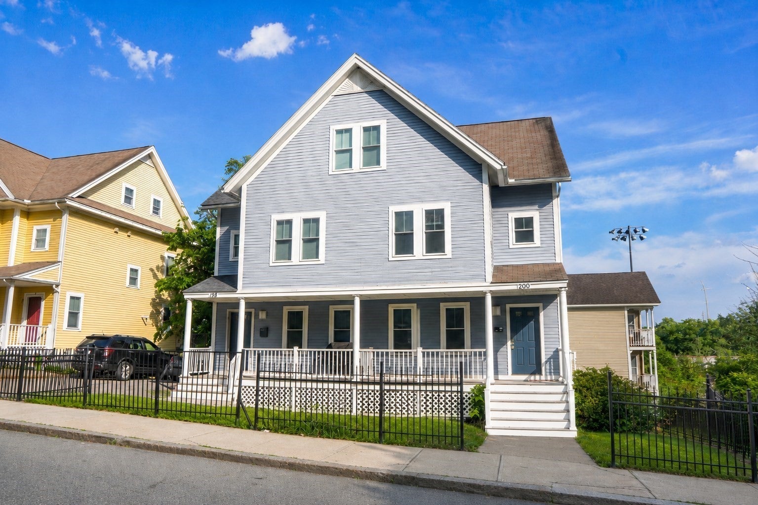 200 Beacon St
