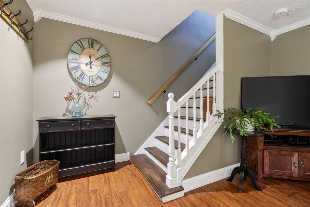 48 Westview Rd