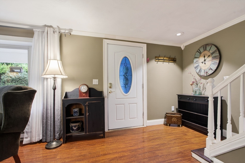 48 Westview Rd