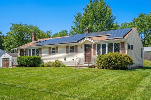 16 Amherst St Grafton MA 01536