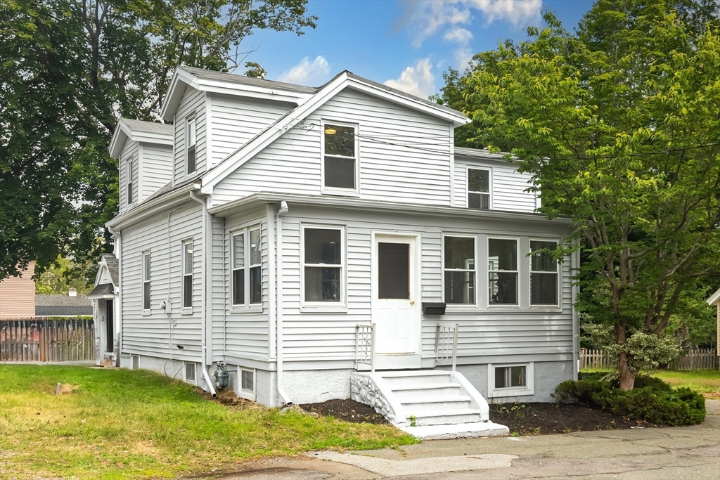 24 Purchase St