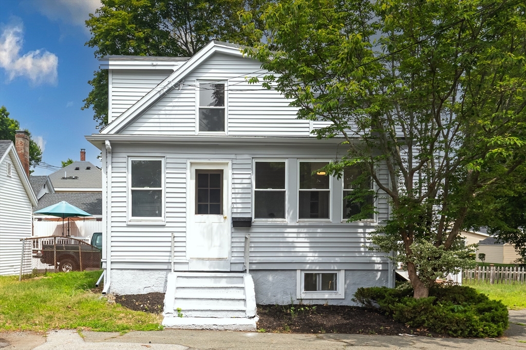 24 Purchase St