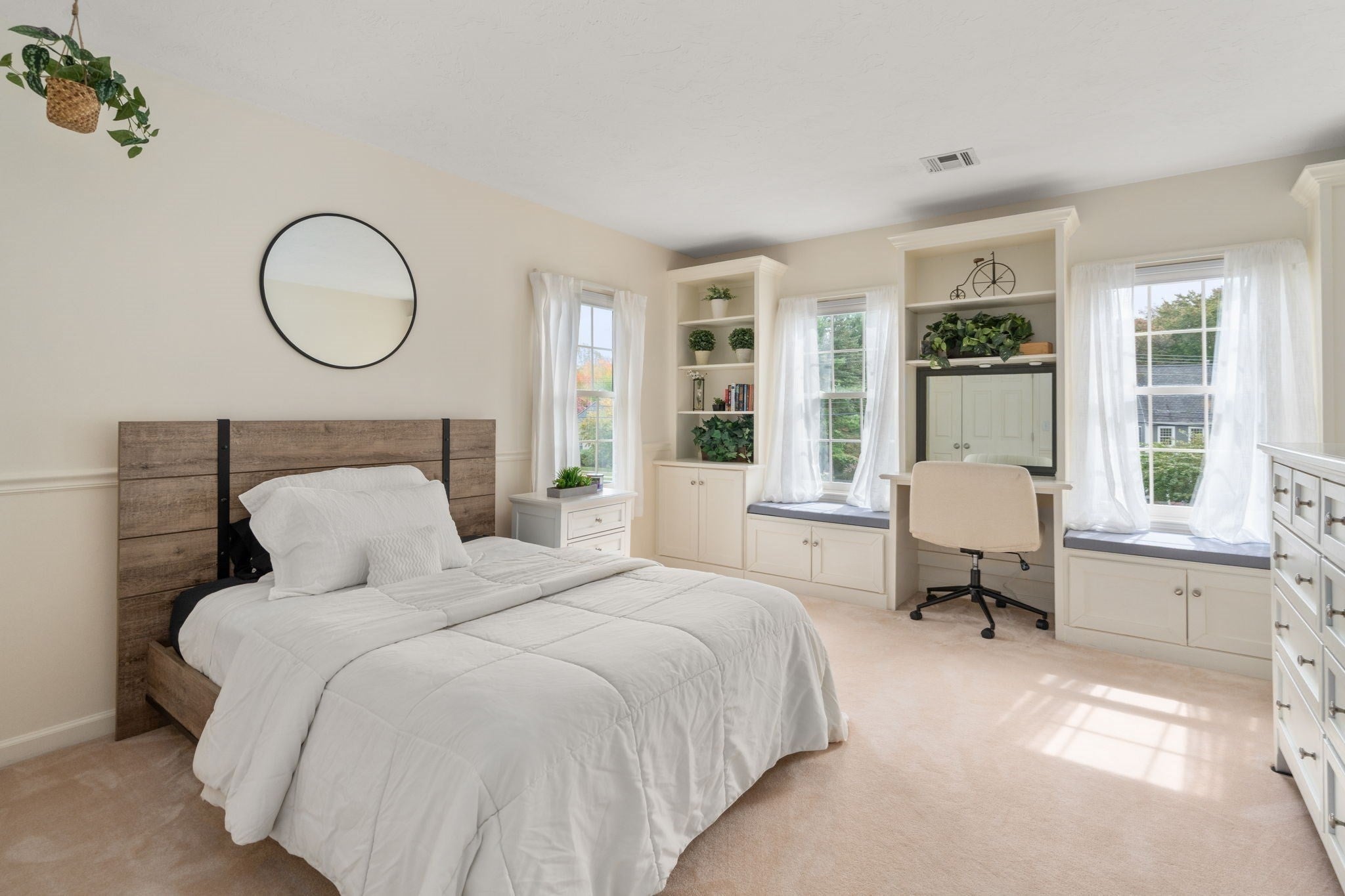269 W Main St, Westborough, MA, 269 W Main St, Westborough, MA Photo #19