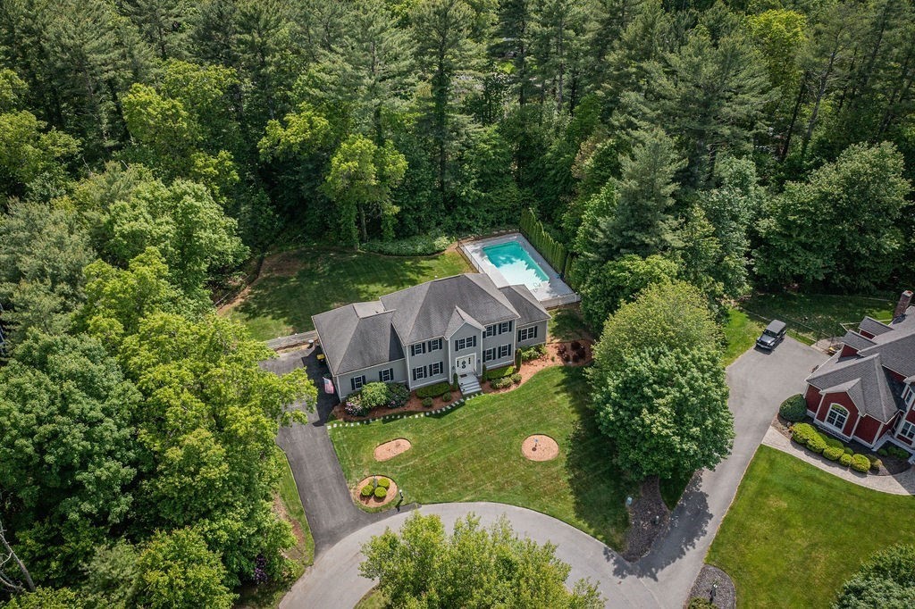 15 Granite Ln