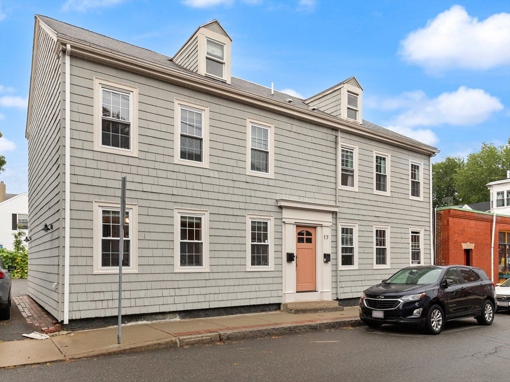 Photo of 17 Daniels Street, Salem, MA