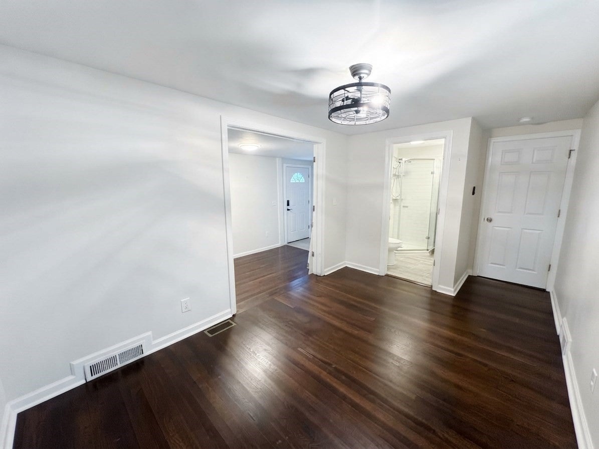 35 W Akard St, Ludlow, MA Photo #6