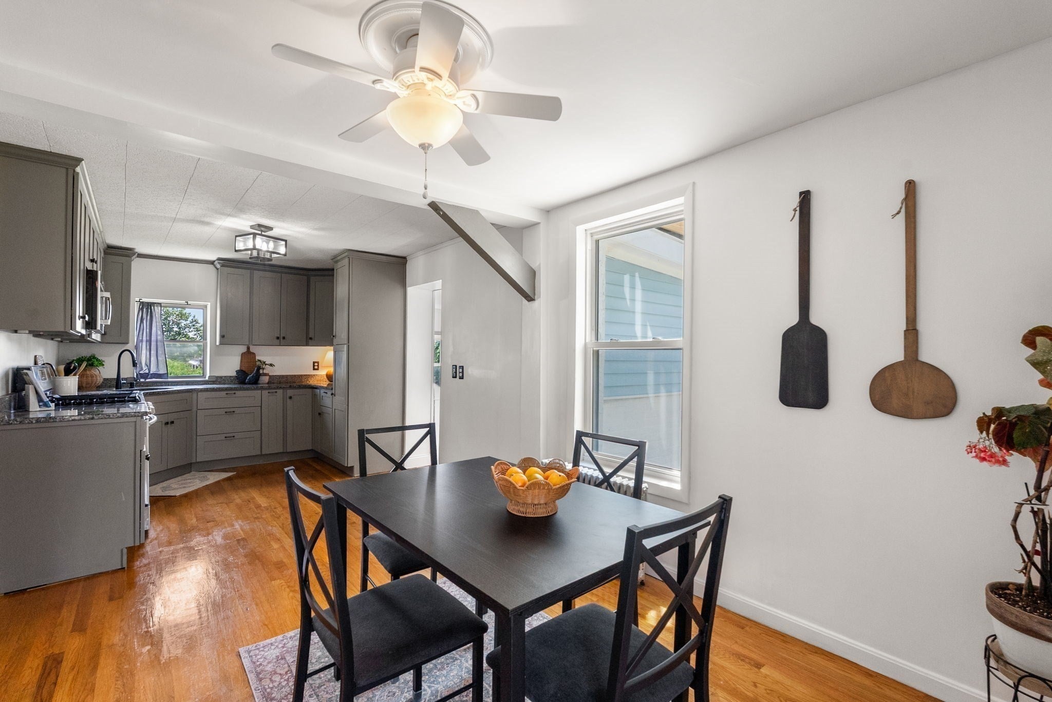 18 Kiely Rd, Dedham, MA Photo #12