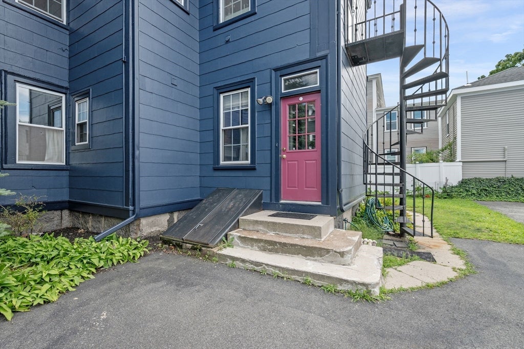 102 Bridge Street #1, Salem, MA Photo #30