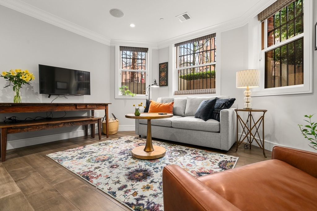 11 Exeter Street 2